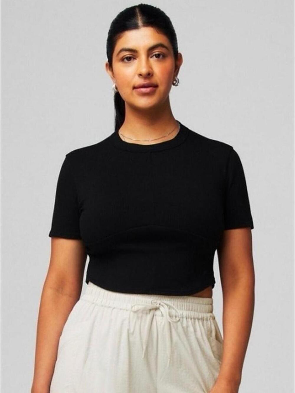 Fabletics Black Seamed Rib Baby Tee Cropped Short Sleeve Top Women’s XXL/1X